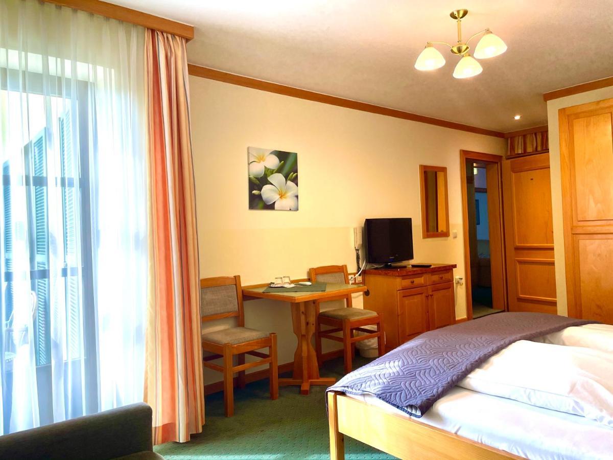 Pension Thermenland Loipersdorf bei Fuerstenfeld Bagian luar foto
