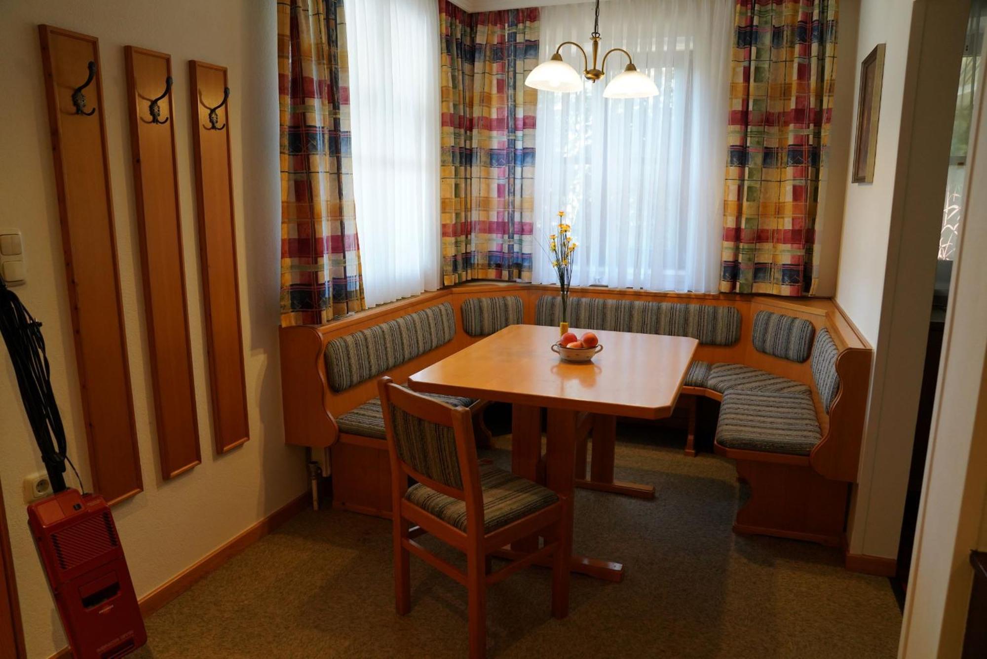 Pension Thermenland Loipersdorf bei Fuerstenfeld Bagian luar foto