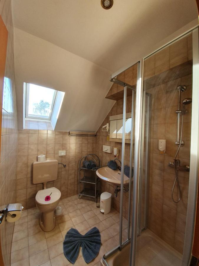 Pension Thermenland Loipersdorf bei Fuerstenfeld Bagian luar foto
